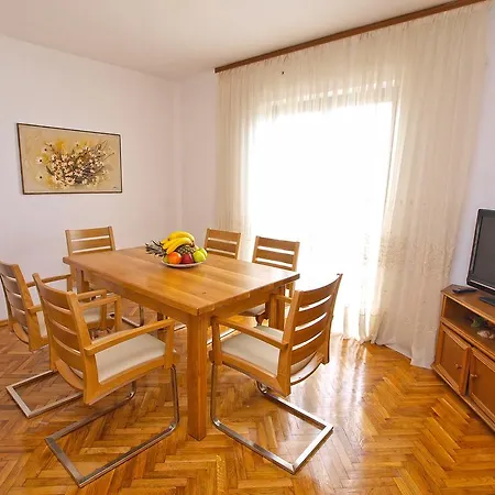 Appartement Prostin 772 *
