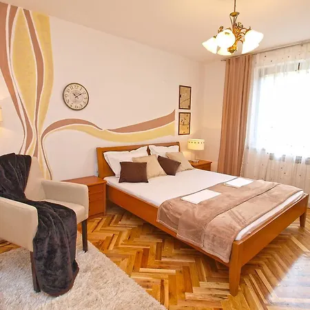 Prostin 772 Appartement *