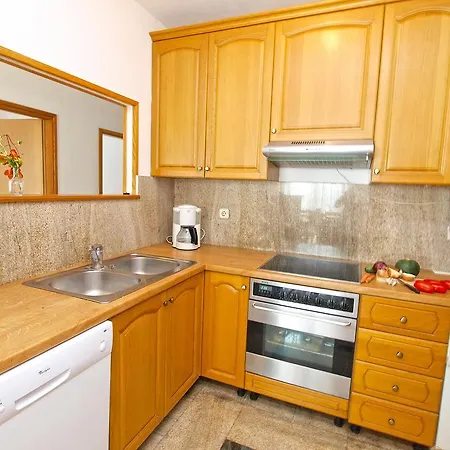 Apartments Prostin 772 Apartment Fazana